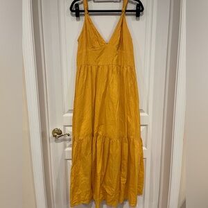 Abercrombie Maxi Dress in mustard yellow (L)